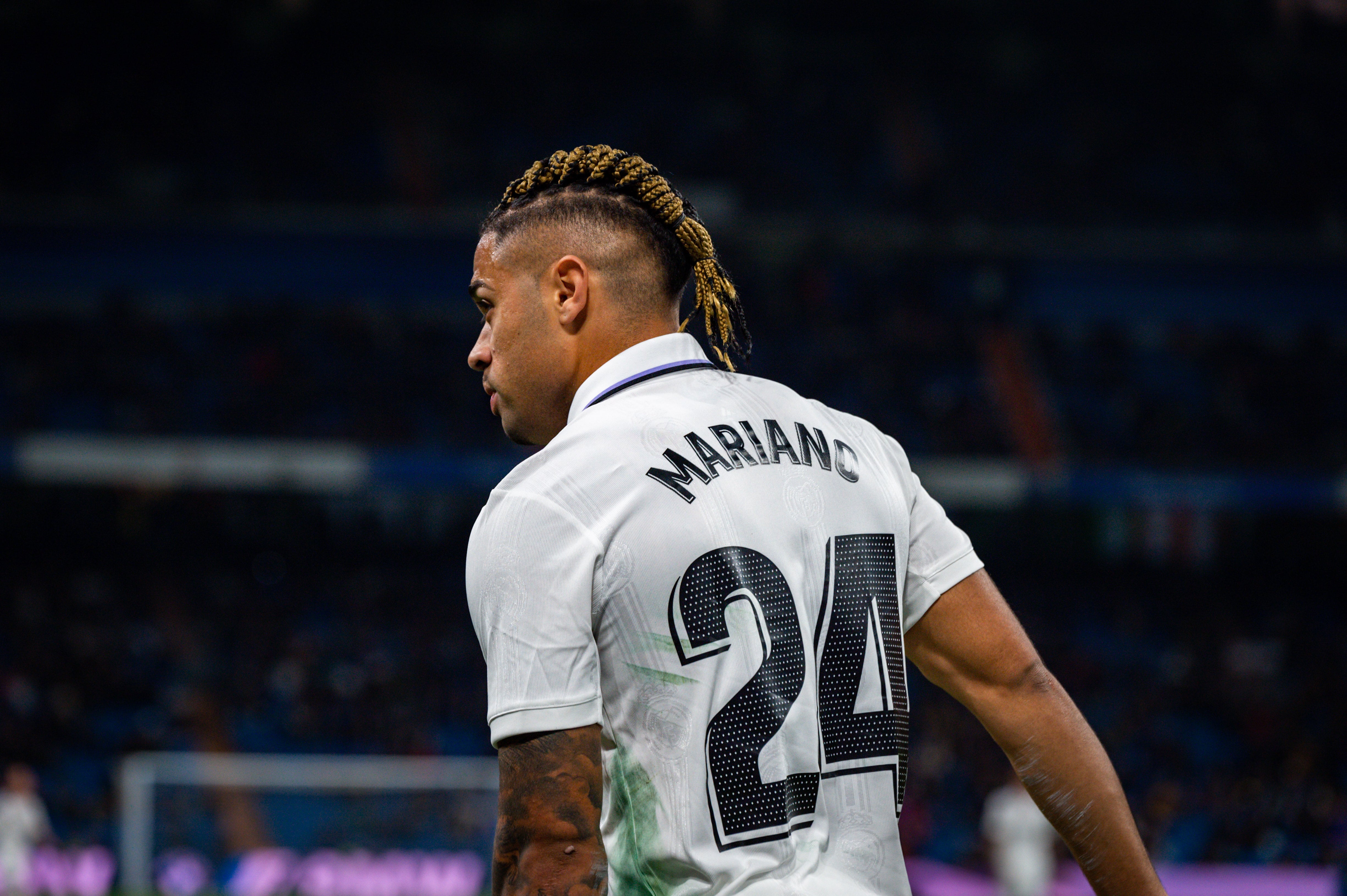 Mariano Díaz, durante un partido con el Real Madrid en el Santiago Bernabéu