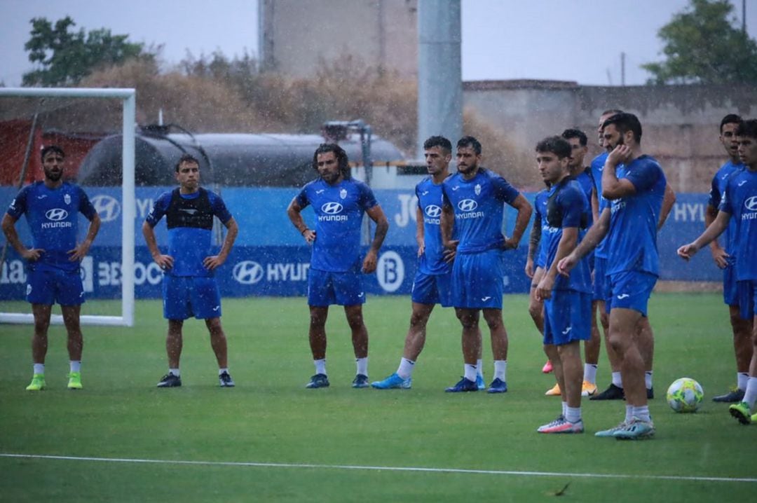 Entrenamiento del equipo blanquiazul.