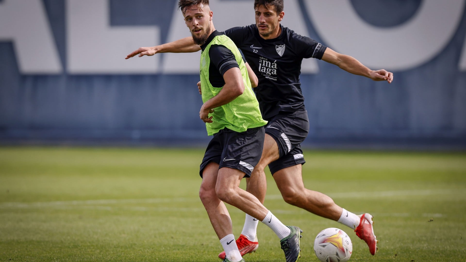 El centrocampista Genaro Rodríguez volvió a los entrenamientos de una manera parcial, tras la lesión de menisco