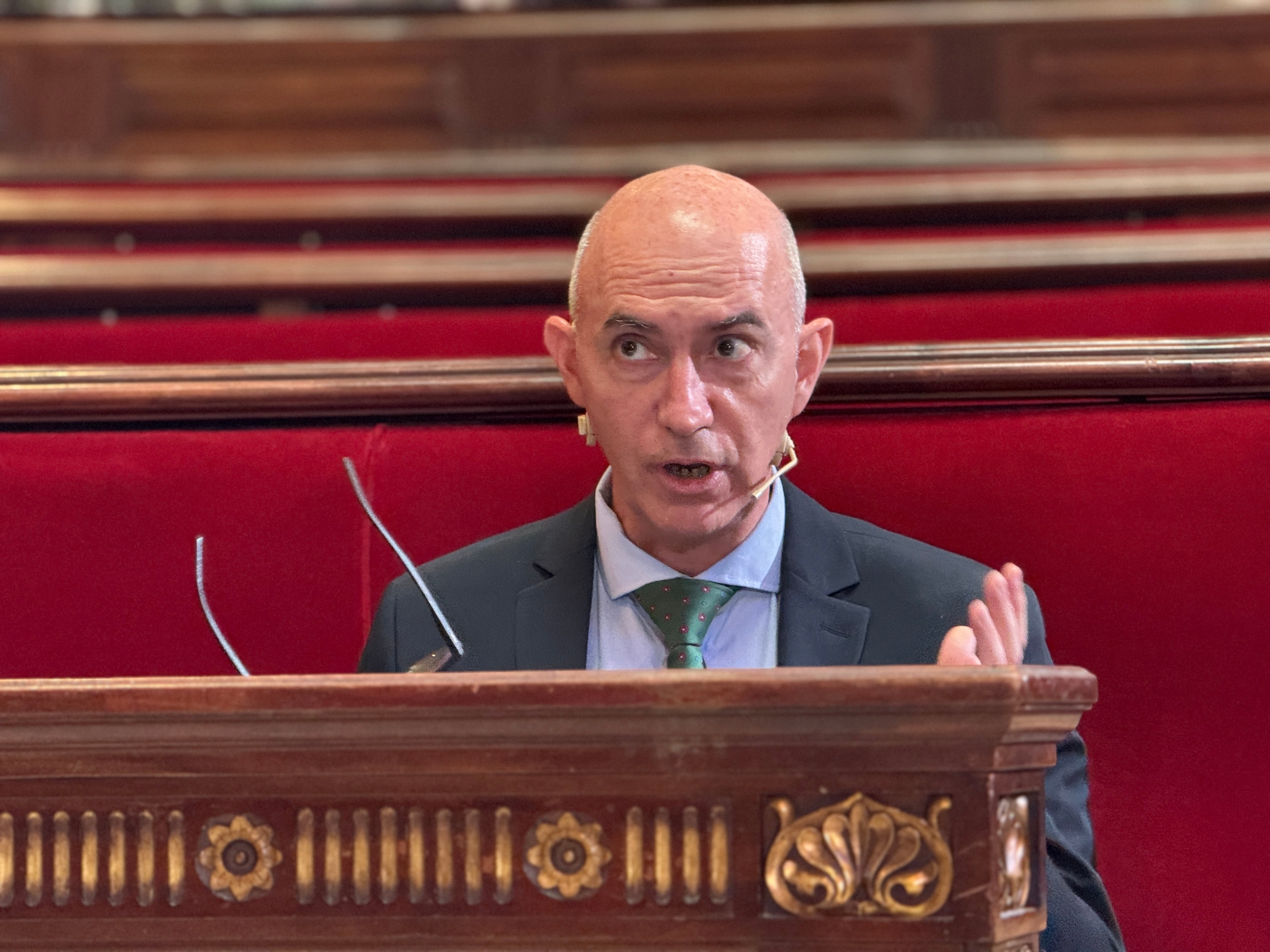 Juan Carlos Caballero (PP), Papi Robles (Compromís), Borja Sanjuán (PSPV-PSOE) y José Gosálbez (Vox) participan en el debate de portavoces municipales de València organizado por Radio Valencia, en el ecuador de la legislatura