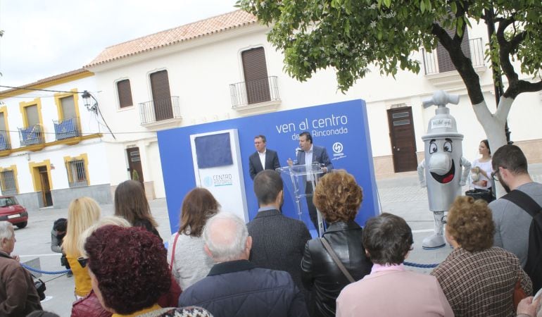 Javier Fernández, alcalde de La Rinconada y Juan Espadas, alcalde de Sevilla y Presidente de Emasesa