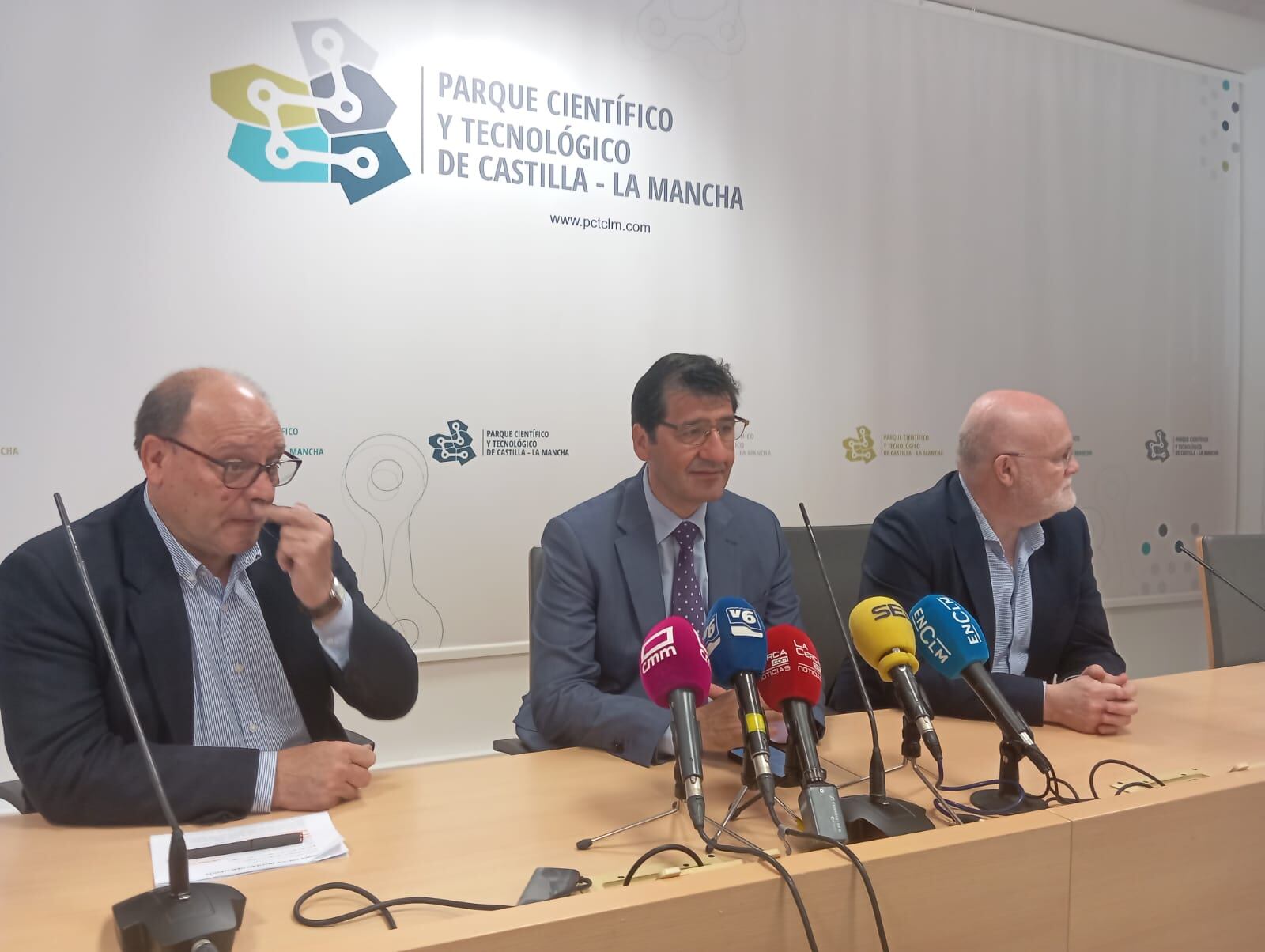 El vicepresidente segundo, José Manuel Caballero, visita las instalaciones del Parque Científico Tecnológico de Castilla-La Mancha