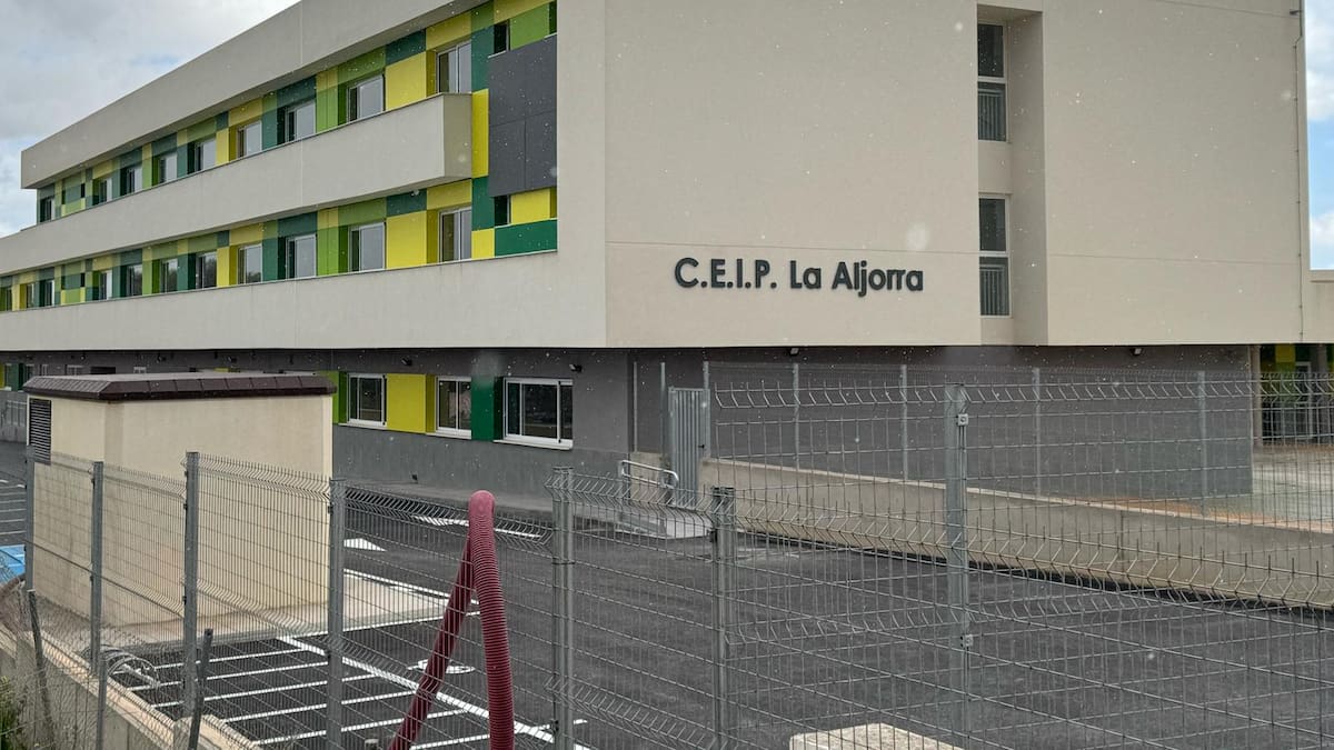 Entrevista María Dolores Pérez y José Pérez, directores de los centros que se unificarán en el nuevo CEIP La Aljorra