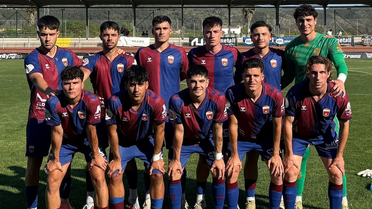El Eldense B recupera el liderato tras vencer por la mínima al Carcaixent (0-1)