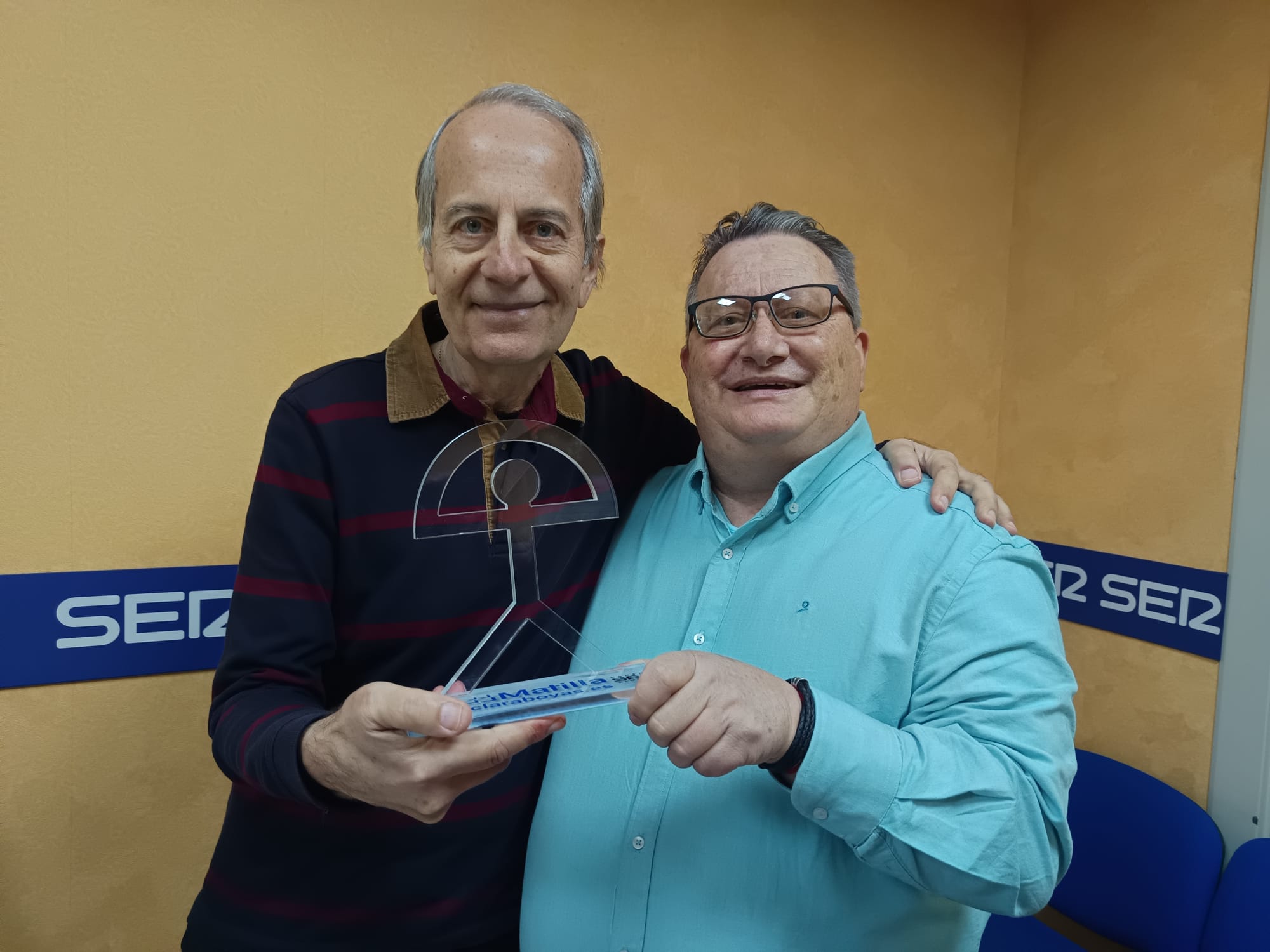 Una foto para el recuerdo en la Cadena SER.