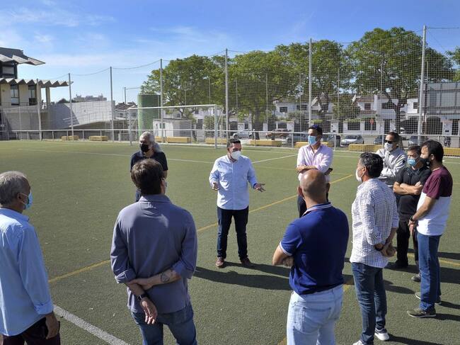 Visita de Jesús Alba al campo Manuel Millán