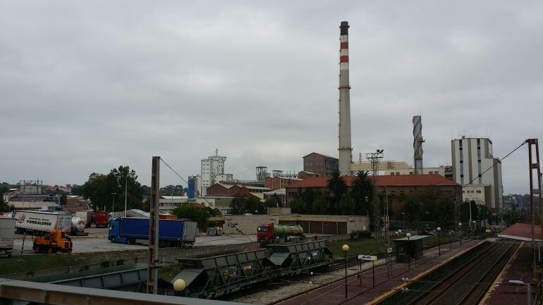 Instalaciones de la planta de cloro de Solvay en Barreda.