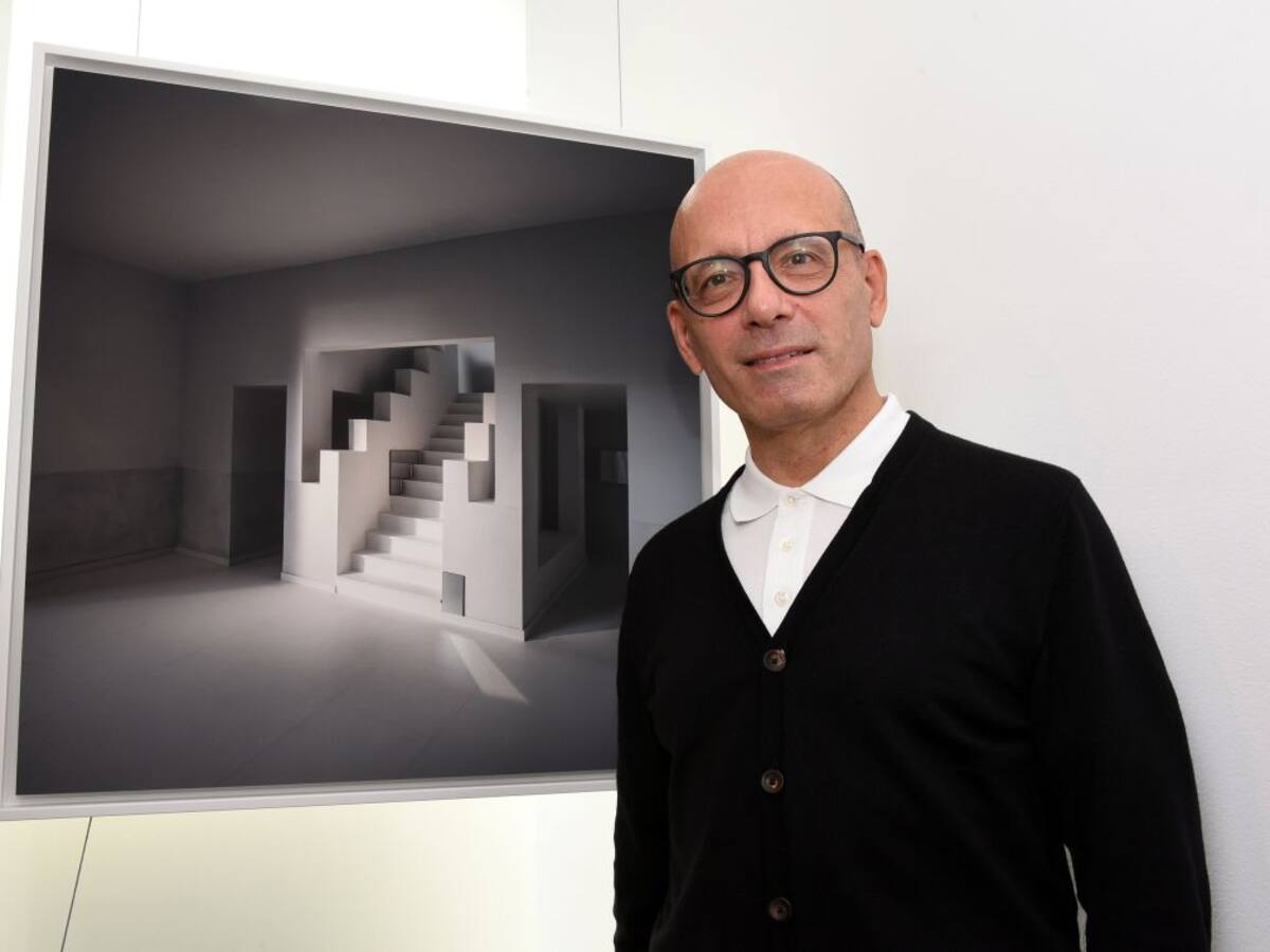 El artista Emilio Pemjean protagoniza la serie El Cuarto Lúcido del Centro Guerrero