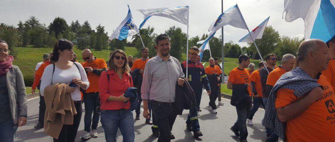 Yolanda Díaz en una de las manifestaciones contra el cierre de Alcoa