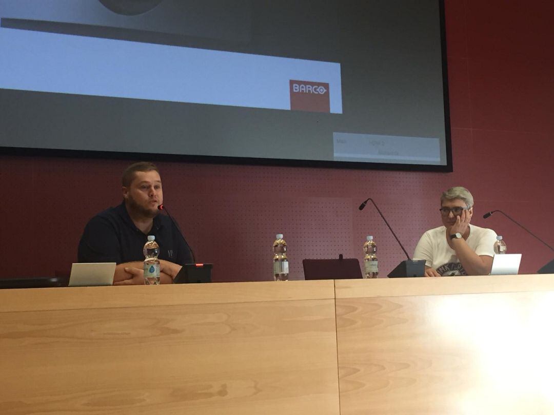 Mariano Valera, concejal de Igualdad, durante la charla.