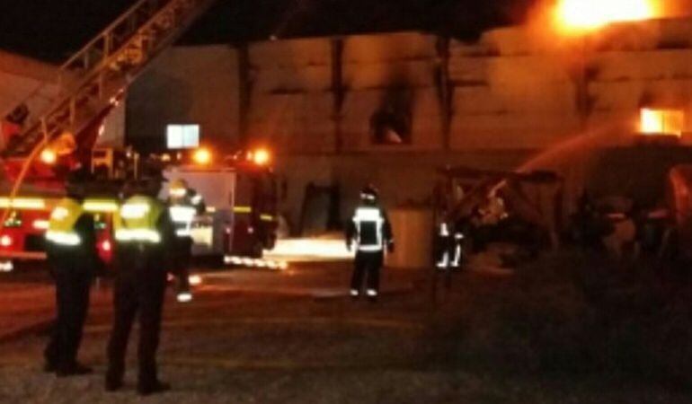 Trabajos de extinción del incendio