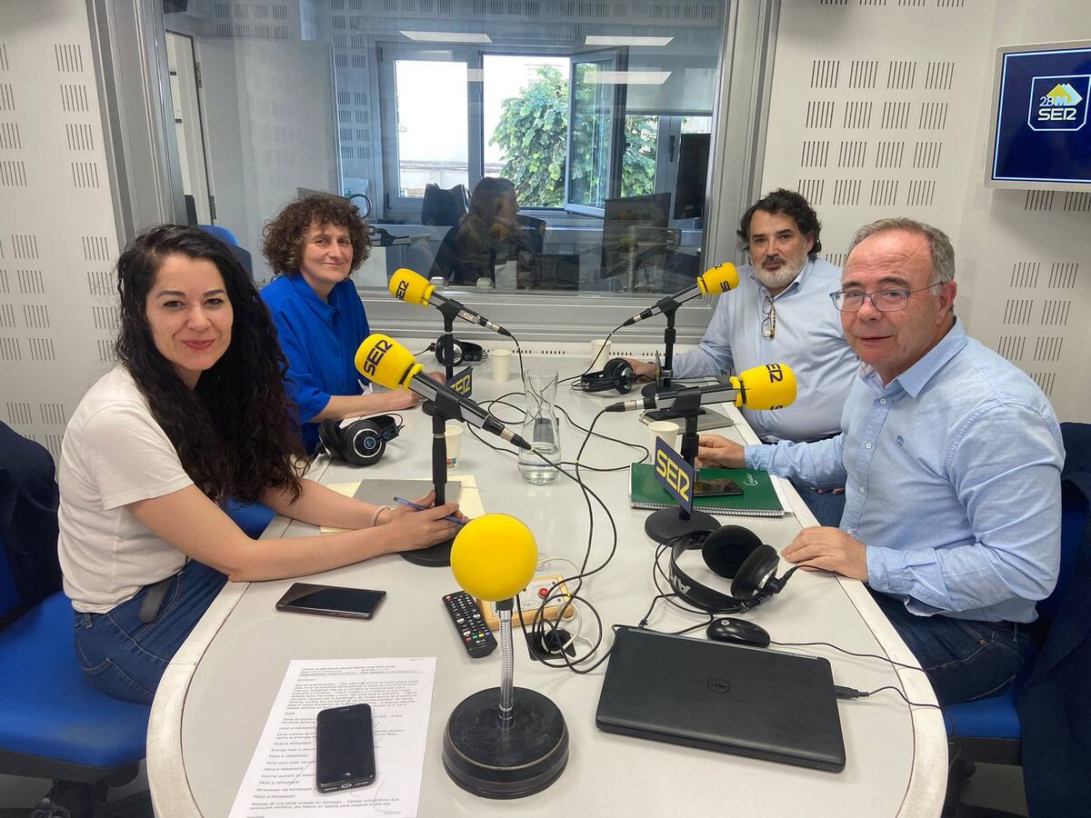 Bugallo tira de gestión ante una oposición muy crítica