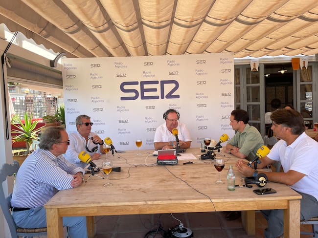 Tertulia de toros en nuestro programa de feria.