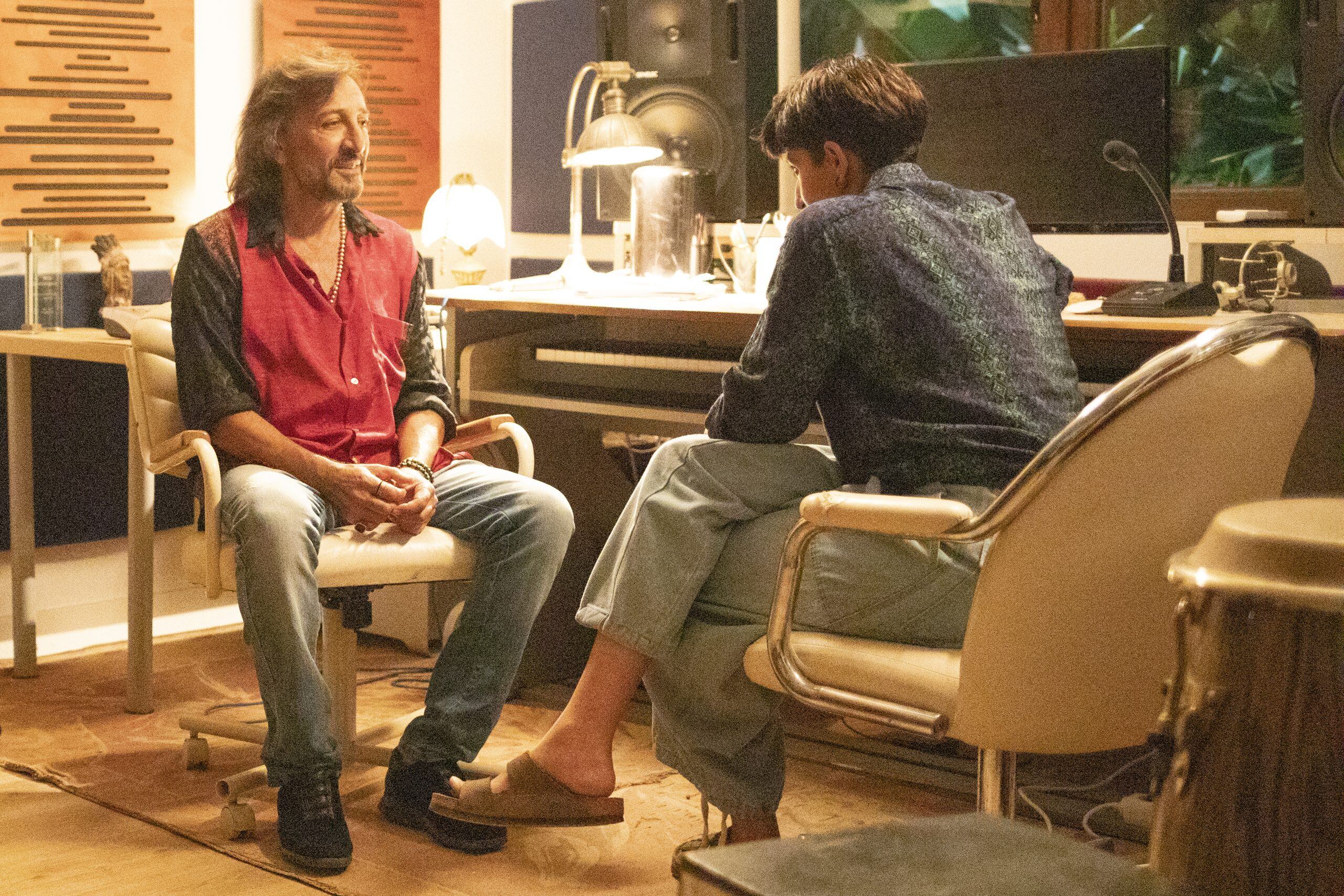 Alba Flores charla con Antonio Carmona en &#039;Flores para Antonio&#039;