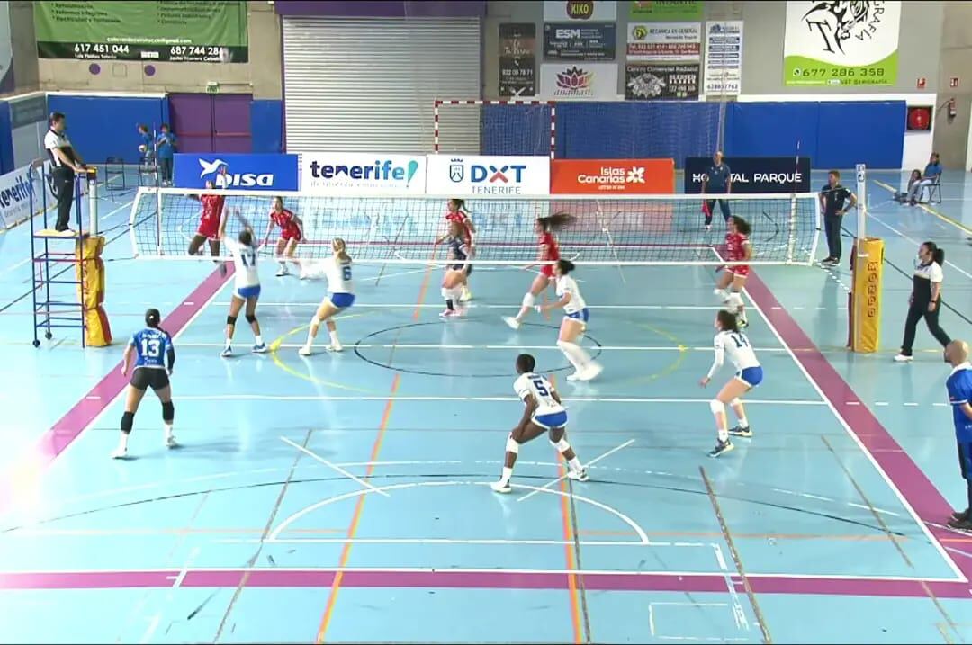 Perdre mai agrada, però esgarrepar un punt d'una pista tan complicada com la del Tenerife val molt i ajudarà a entrar a la Copa de la Reina.