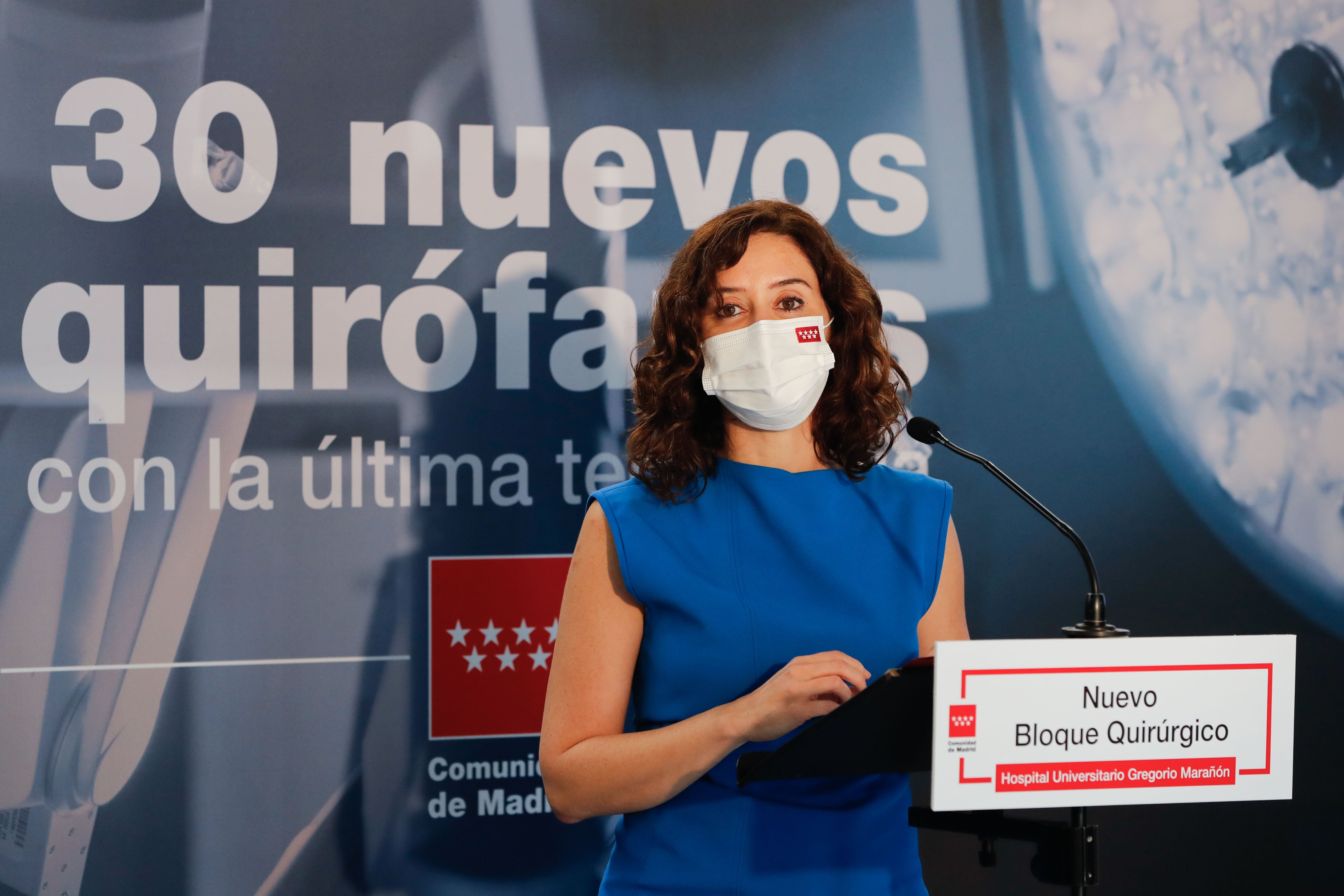 La presidenta de la Comunidad de Madrid, Isabel Díaz Ayuso, inaugurando el nuevo Centro Quirúrgico del Hospital Gregorio Marañón