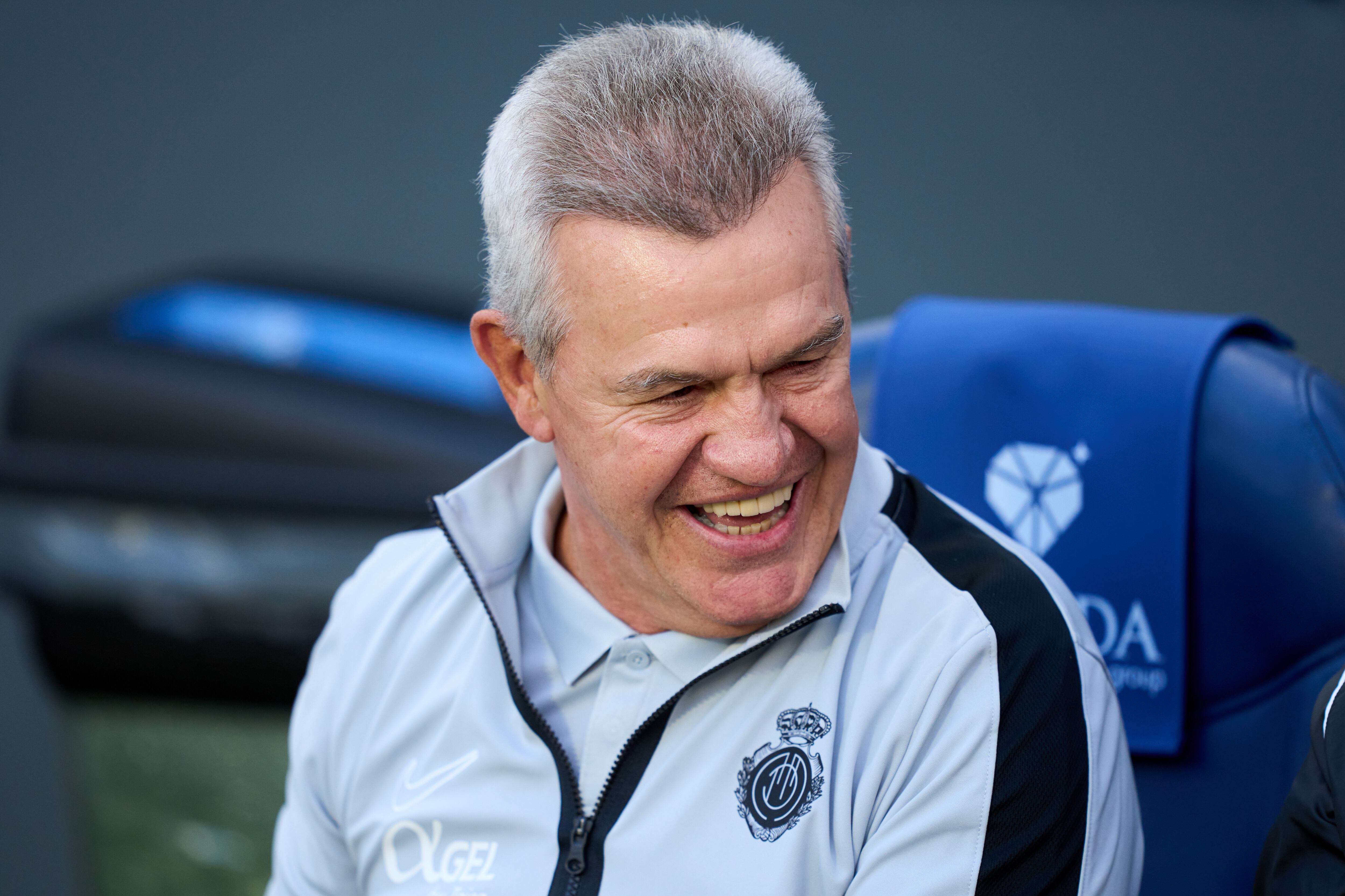 Javier Aguirre durante un encuentro del RCD Mallorca.