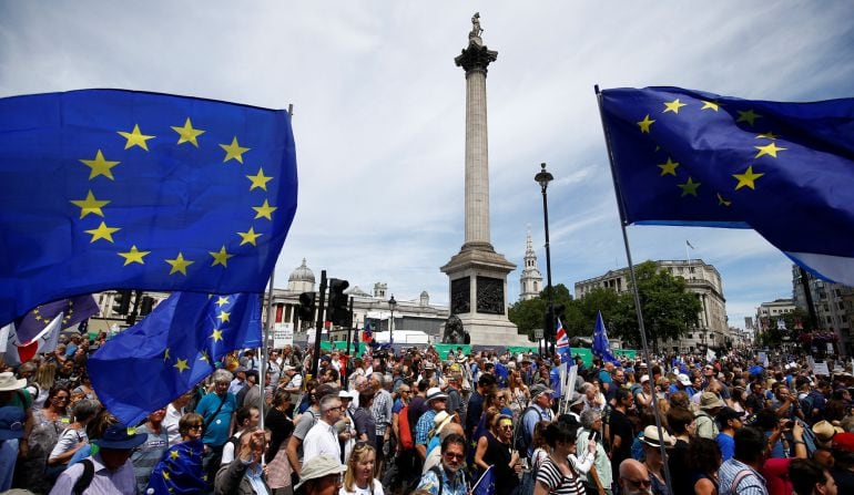 Miles de británicos se han manifestado este sábado en Londres