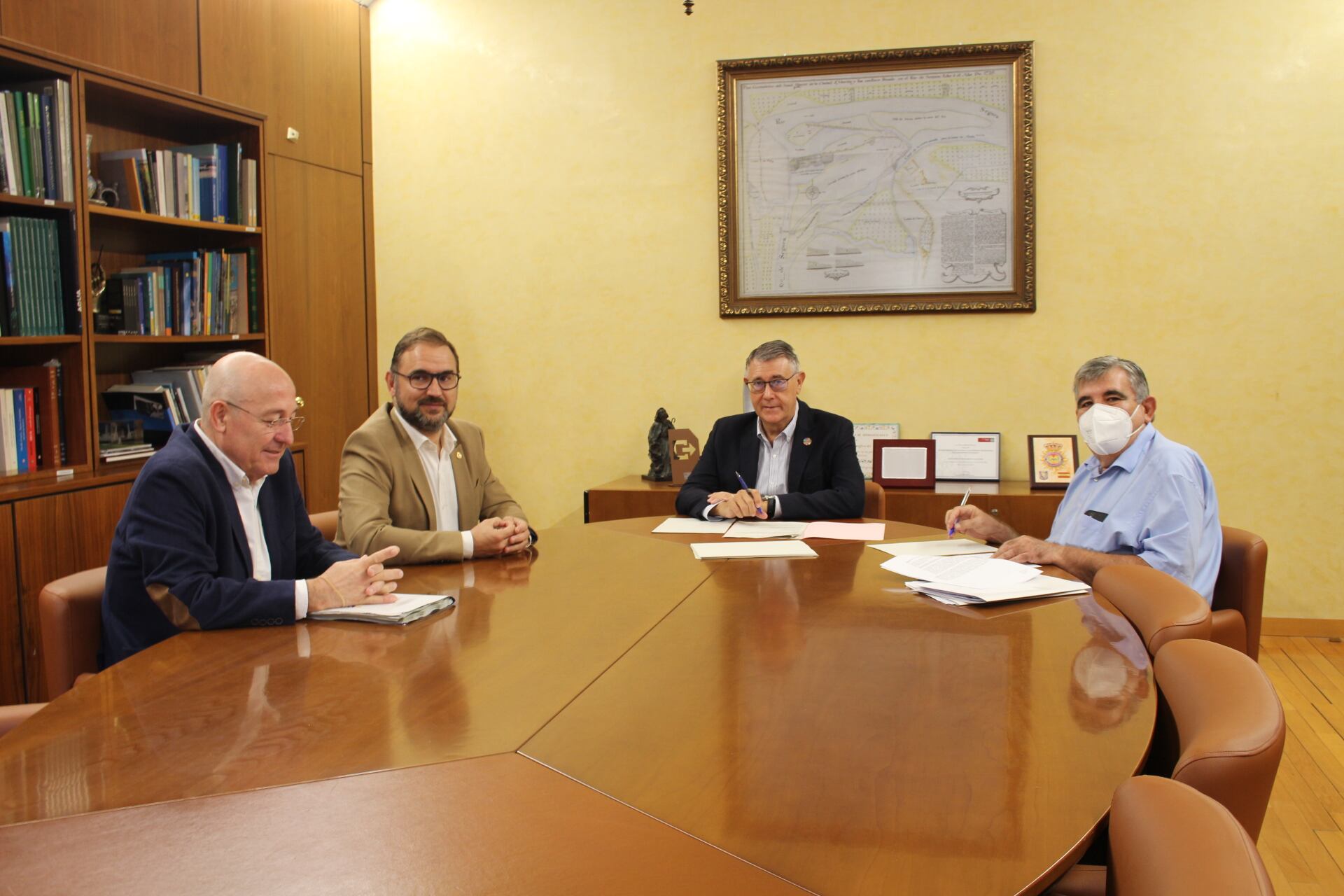 El presidente de la CHS mantiene un encuentro de trabajo con el alcalde de Lorca