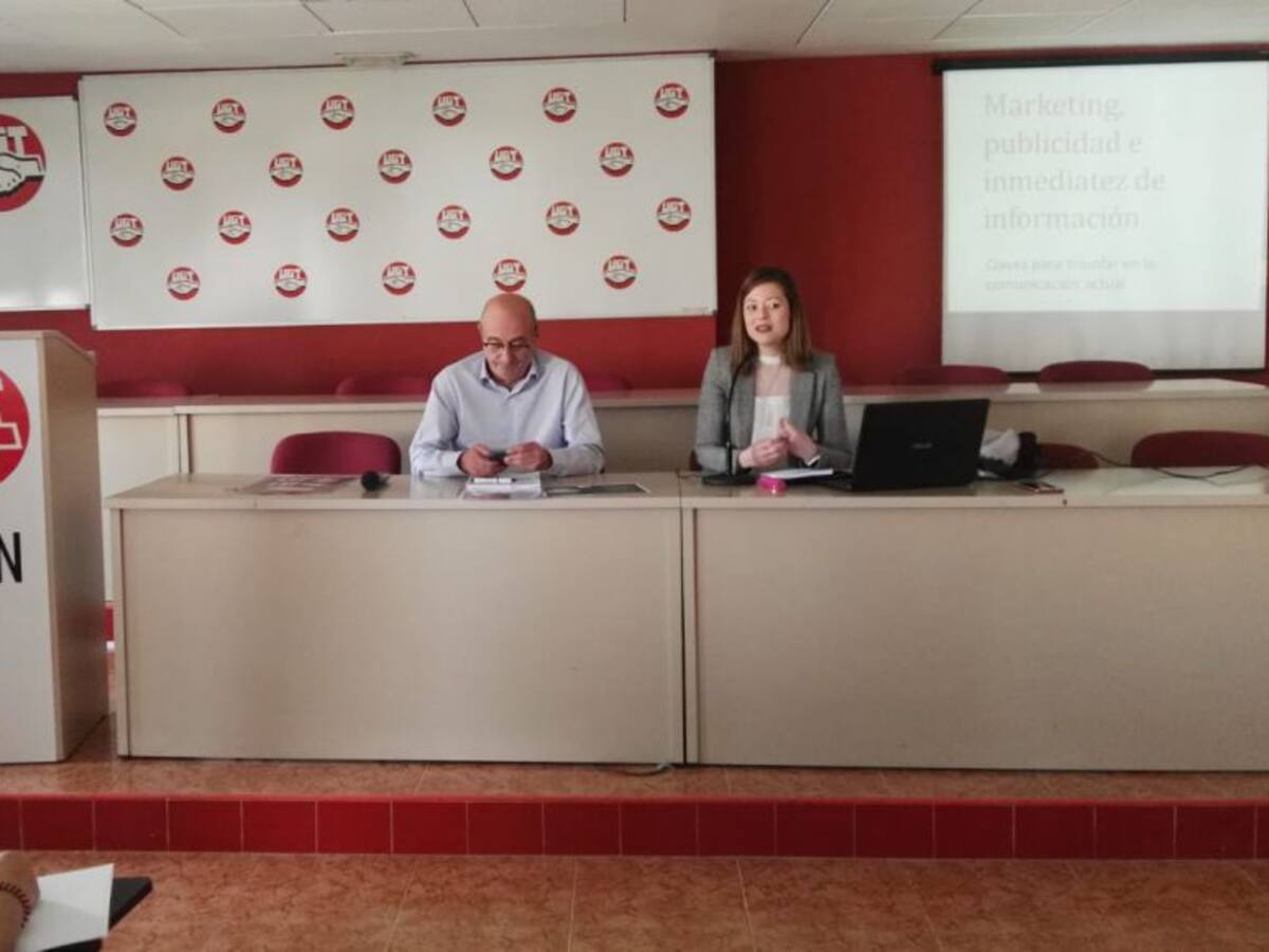 'Claves para triunfar en la comunicación actual'