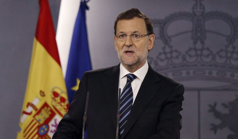GRA085 MADRID 12/11/2014 El presidente del Gobierno español, Mariano Rajoy, durante su comparecencia hoy en el Palacio de la Moncloa para hacer una declaración tras la celebración del 9N en Cataluña.EFE/PACO CAMPOS