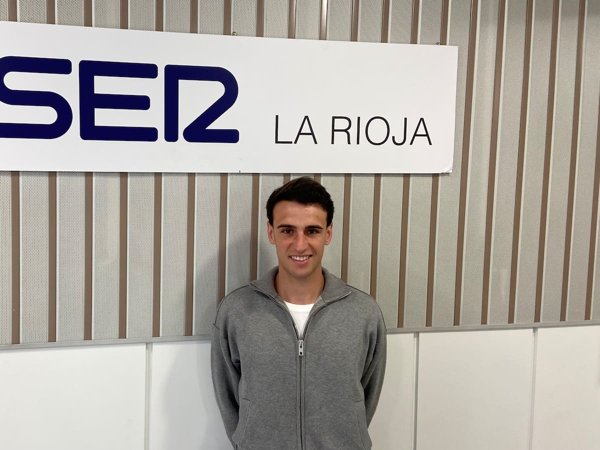 Diego Esteban: "Me ha sorprendido la valoración muy positiva que hacen desde Grecia del fútbol español"