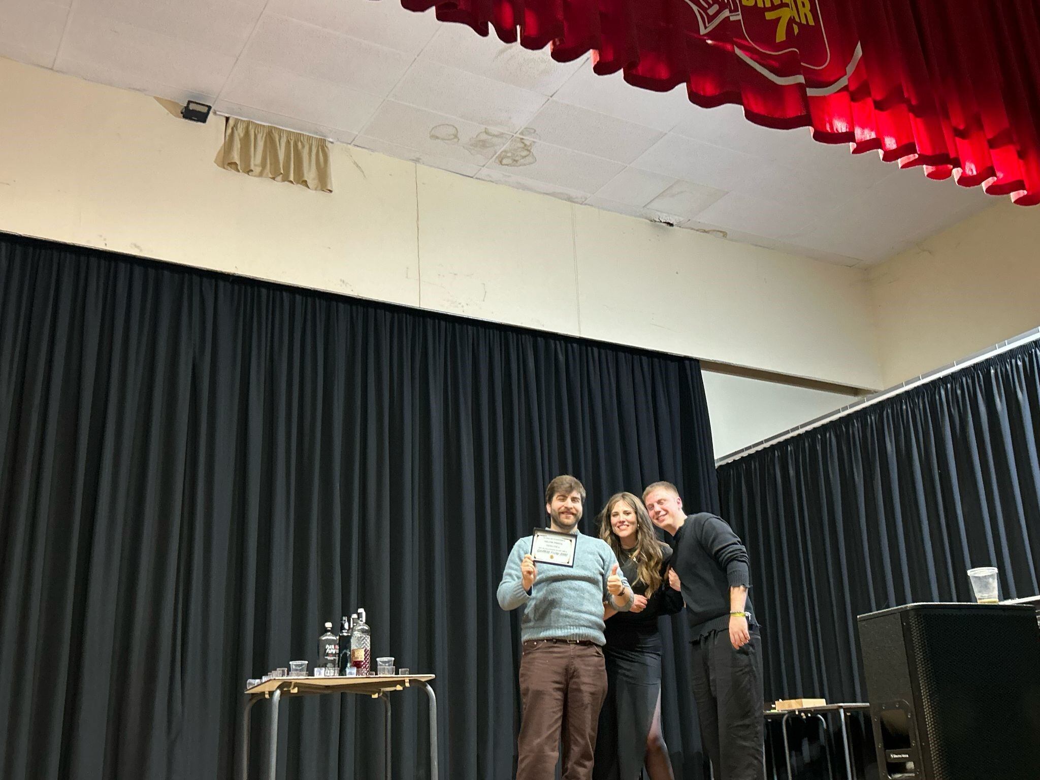 Bainino por la mejor fiesta temática, Chamizo El Duplex