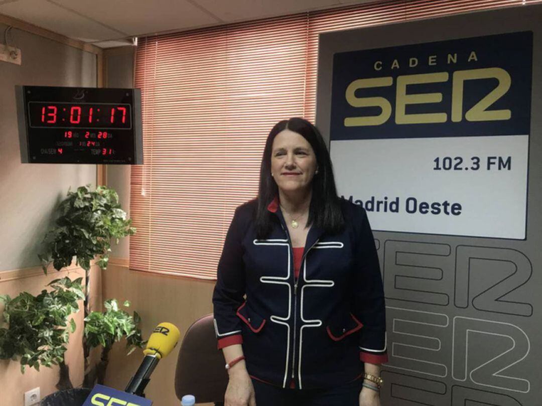 Mirina Cortés, portavoz popular de Móstoles en los estudios de Ser Madrid Oeste (foto de archivo)