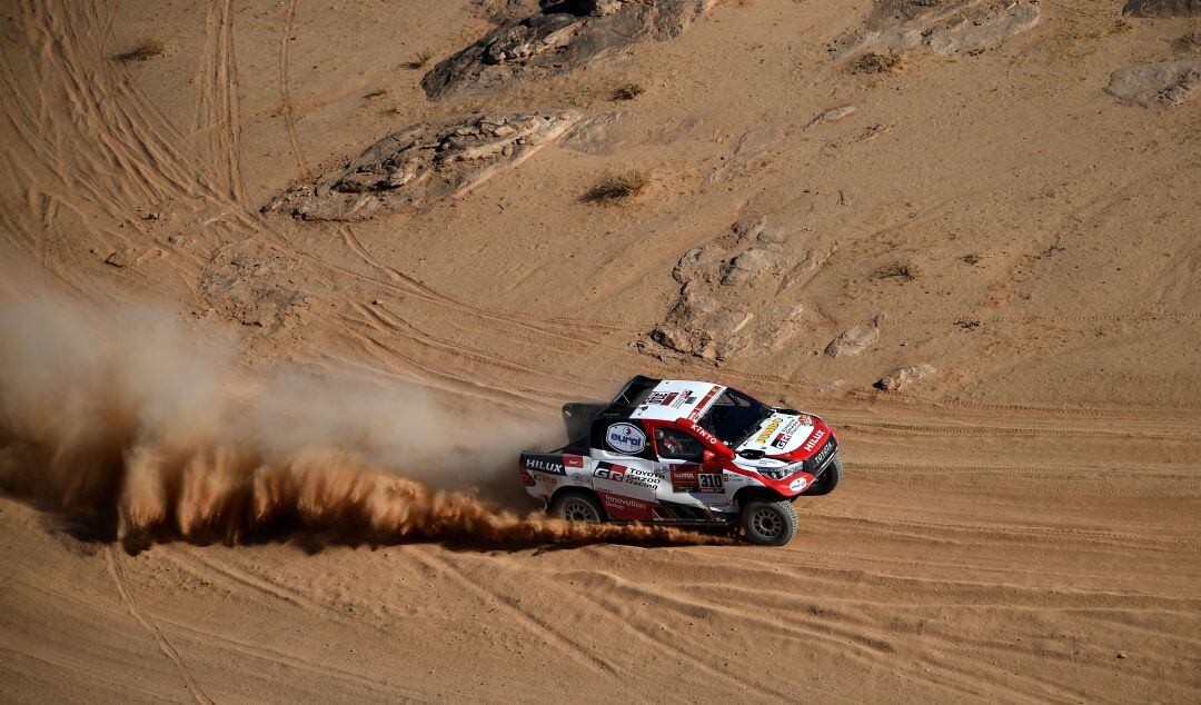 Fernando Alonso, durante la cuarta etapa del Rally Dakar.