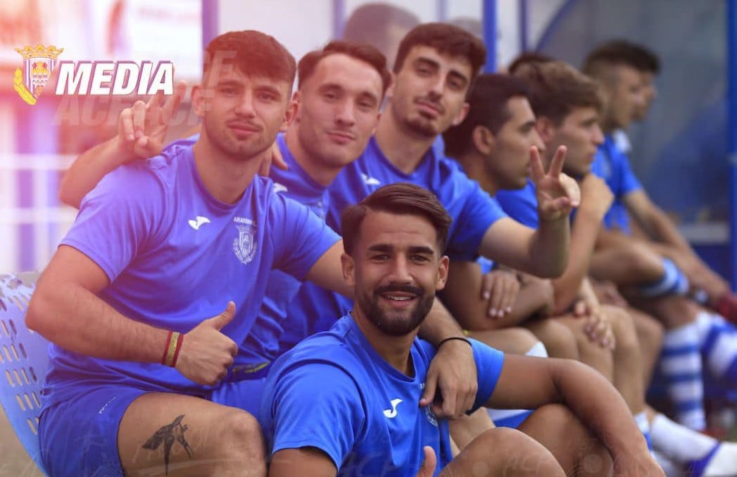 La plantilla blanquiazul quiere contar con el apoyo de su gente en la grada en el 1º partido oficial de la temporada como local