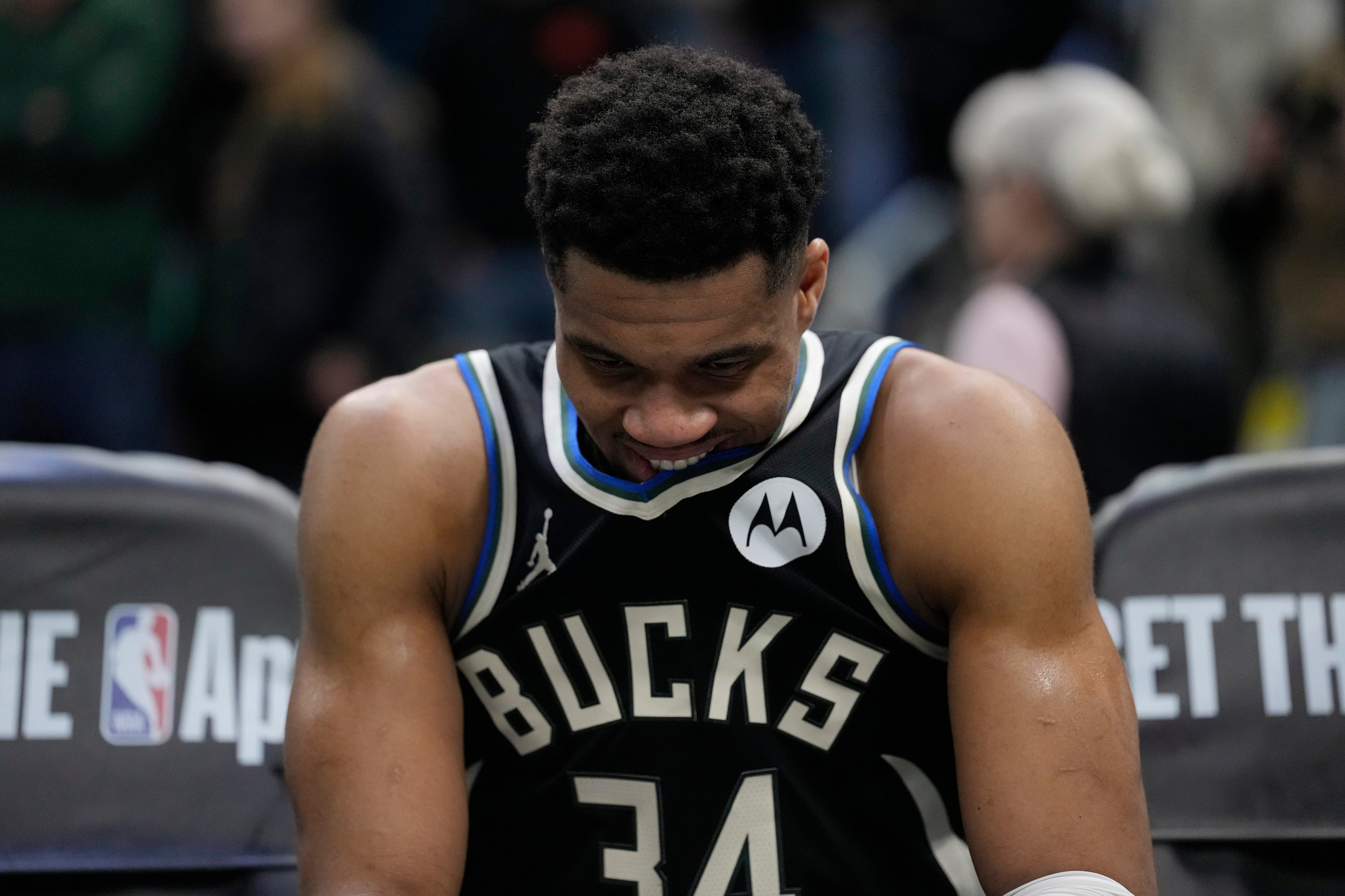 Giannis Antetokounmpo, durante el partido de la NBA entre Denver Nuggets y Milwaukee Bucks