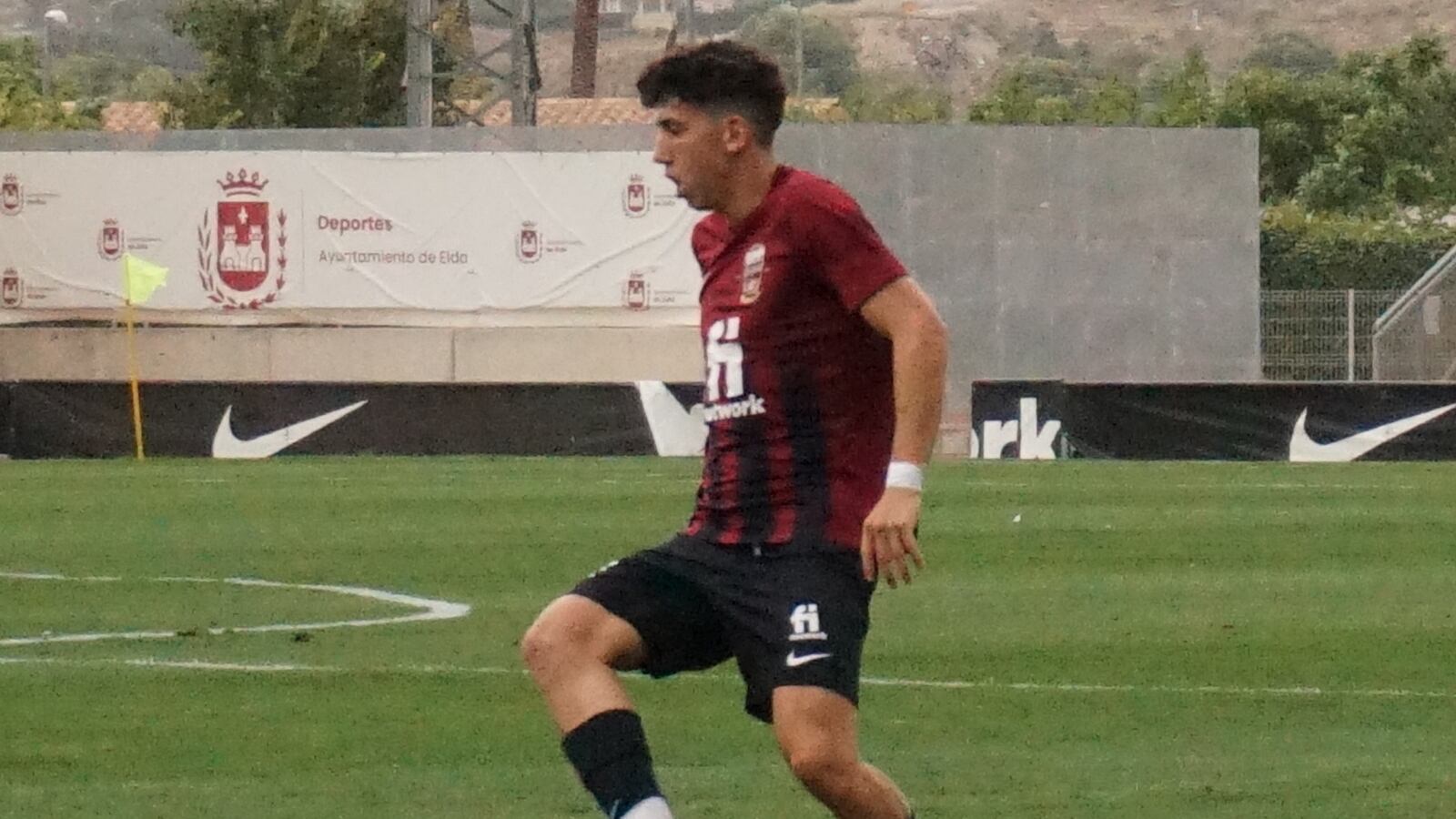 Luque Jr. trabaja para encontrar un hueco en el 11 titular