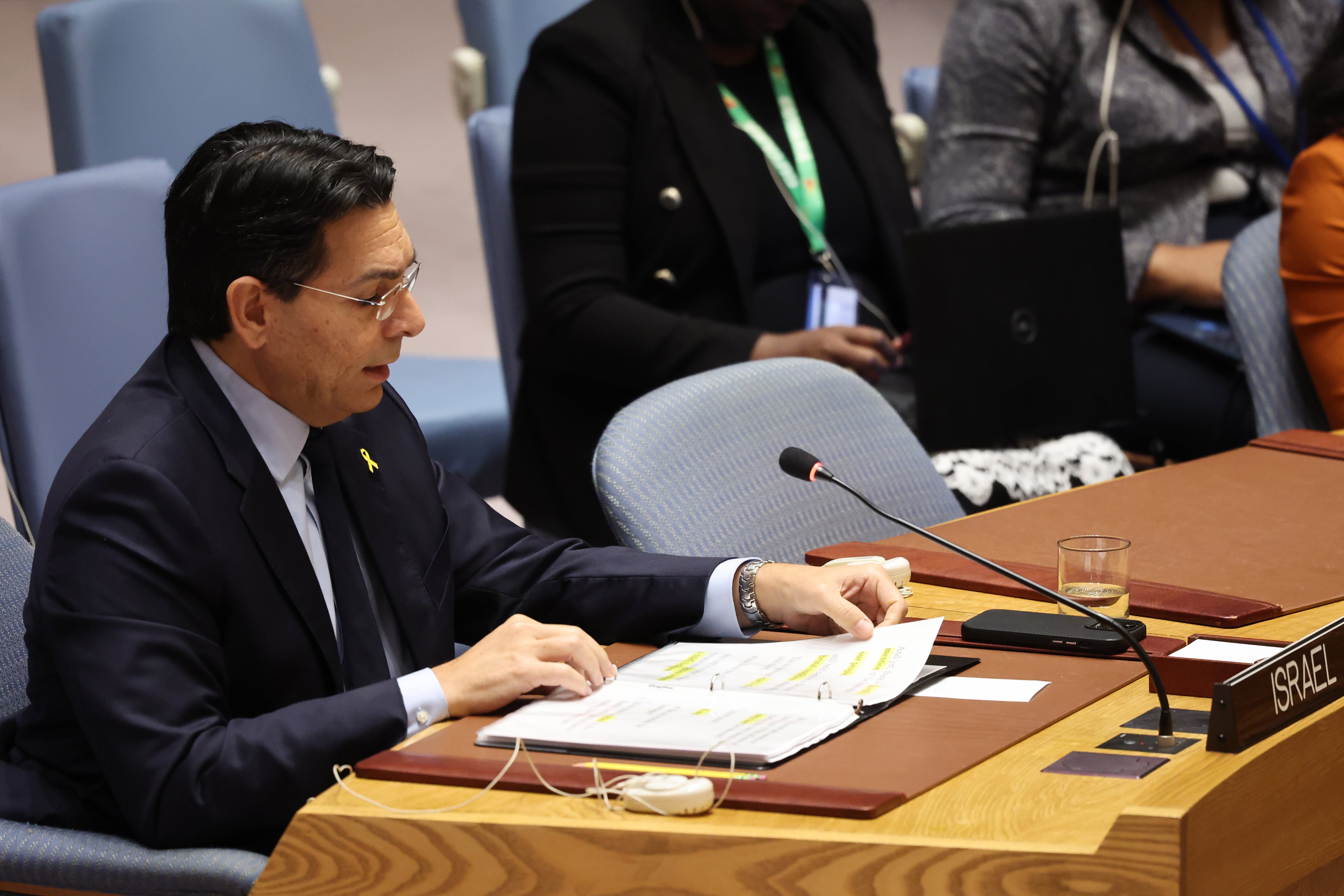 El embajador de Israel ante la ONU, Danny Danon, interviene en una reunión del Consejo de Seguridad de Naciones Unidas dedicada a la situación en Oriente Próximo