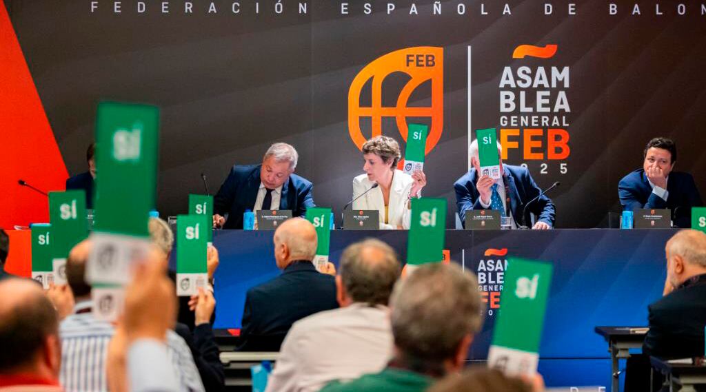 El Clínica Ponferrada SDP disputará su séptima temporada en la Segunda FEB