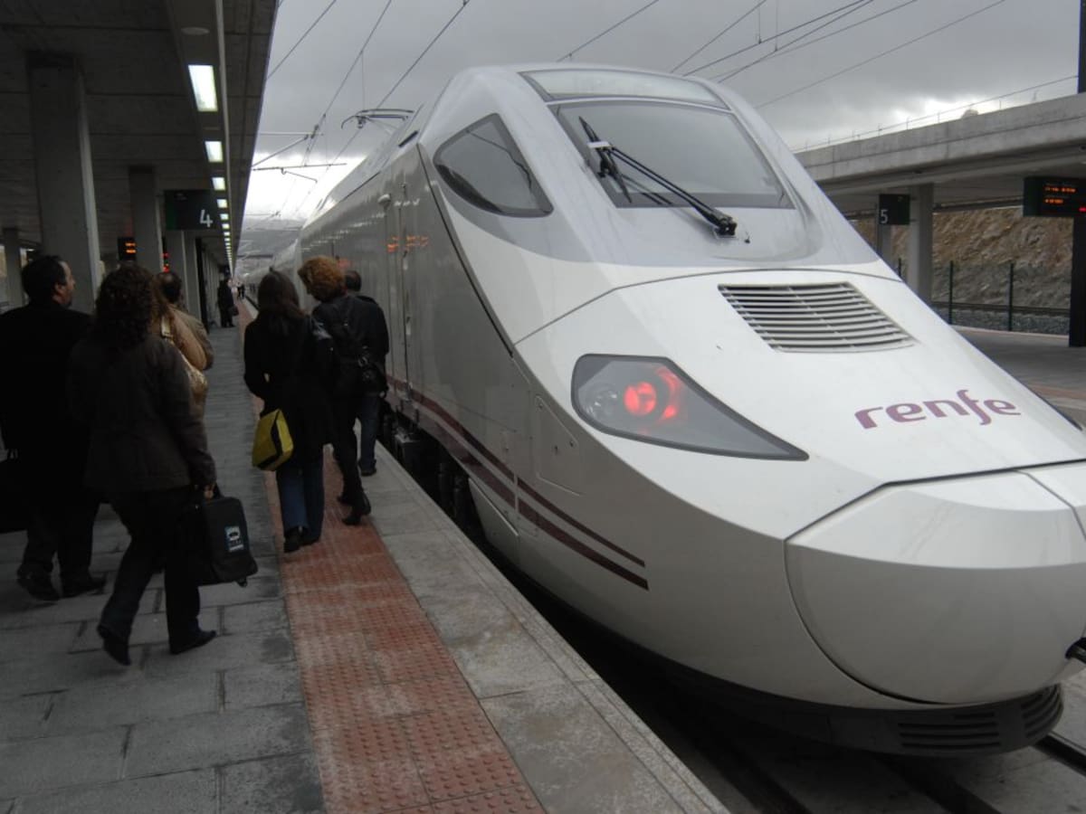 Renfe no suprime ningún tren a León