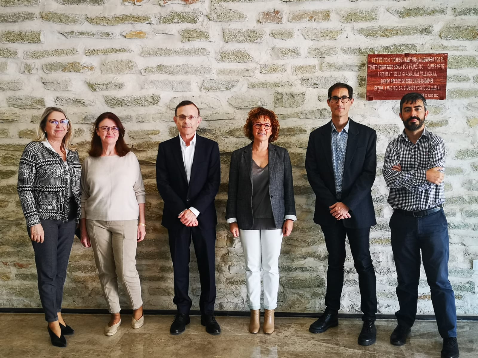 Visita de la Consellera de Universidades al Instituto de Bioingeniería de la UMH