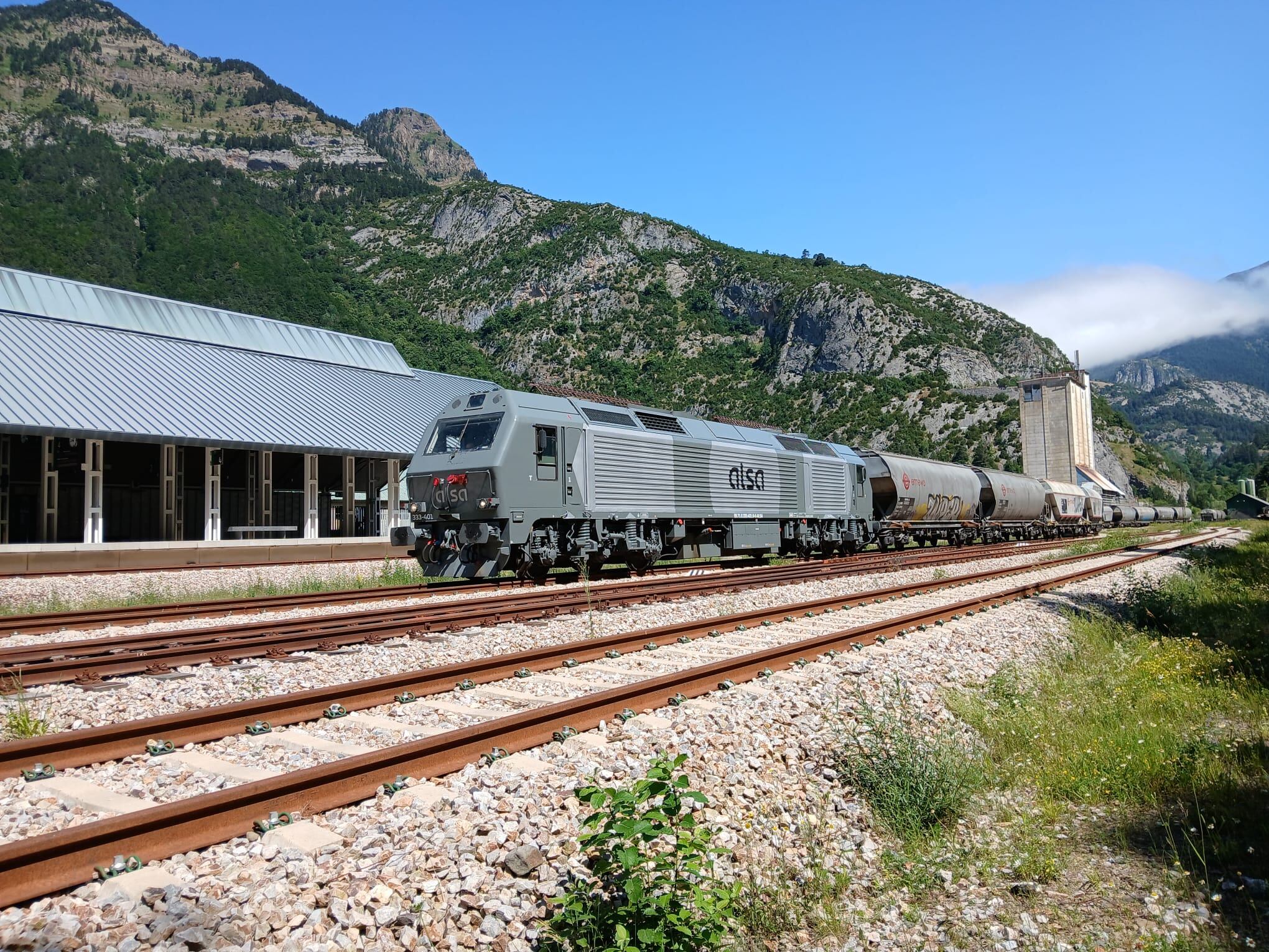 Tren de mercancías cereal Canfranc