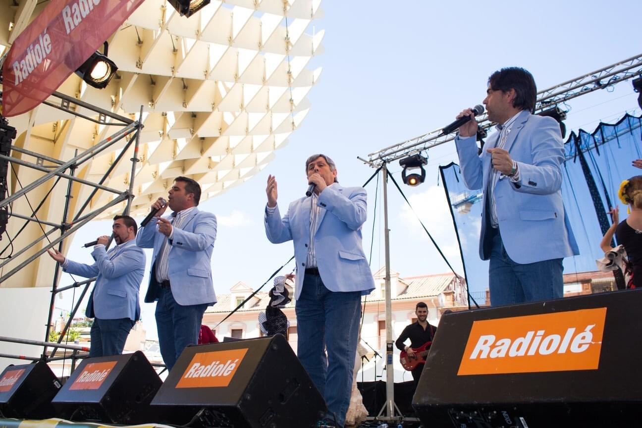 Actuación de Brumas en Las Setas