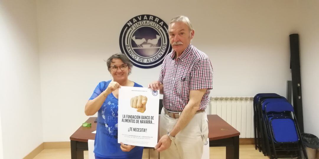 Joaquín Fernandez Eraso, presidente de la fundación, y Marisol Villar Lecumberri, coordinadora de esta campaña, tras la rueda de prensa sobre el balance de la campaña