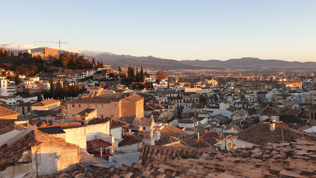 Panorámica de la ciudad de Granada desde el barrio del Albaicín