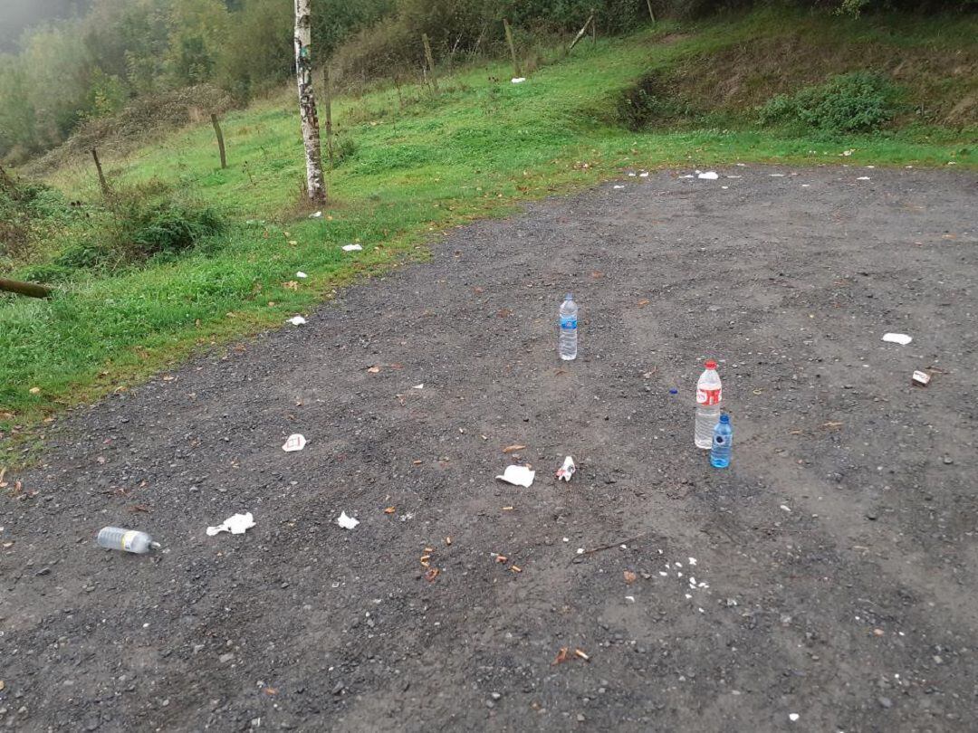 Aparcamiento del Pagasarri esta misma mañana