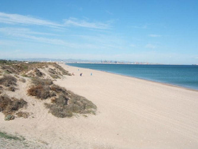 Playa de València (archivo)