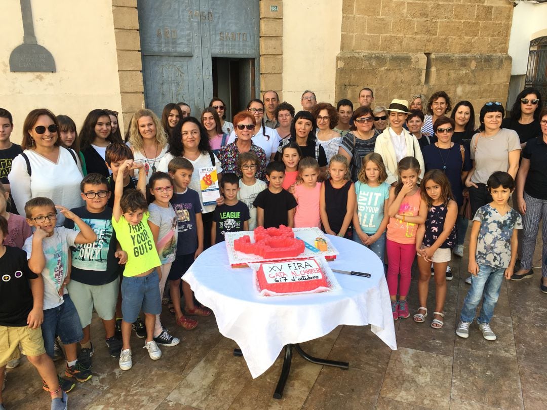 Presentación de la XV edición de la Fira Gata al Carrer.