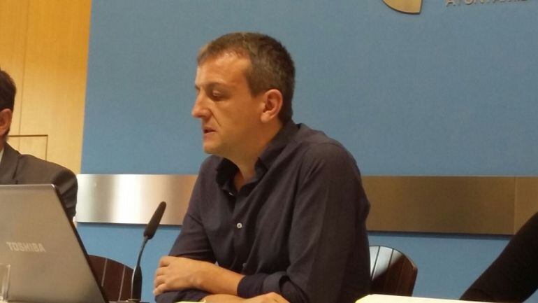 Fernando Rivarés, teniente de alcalde de Economía y Hacienda