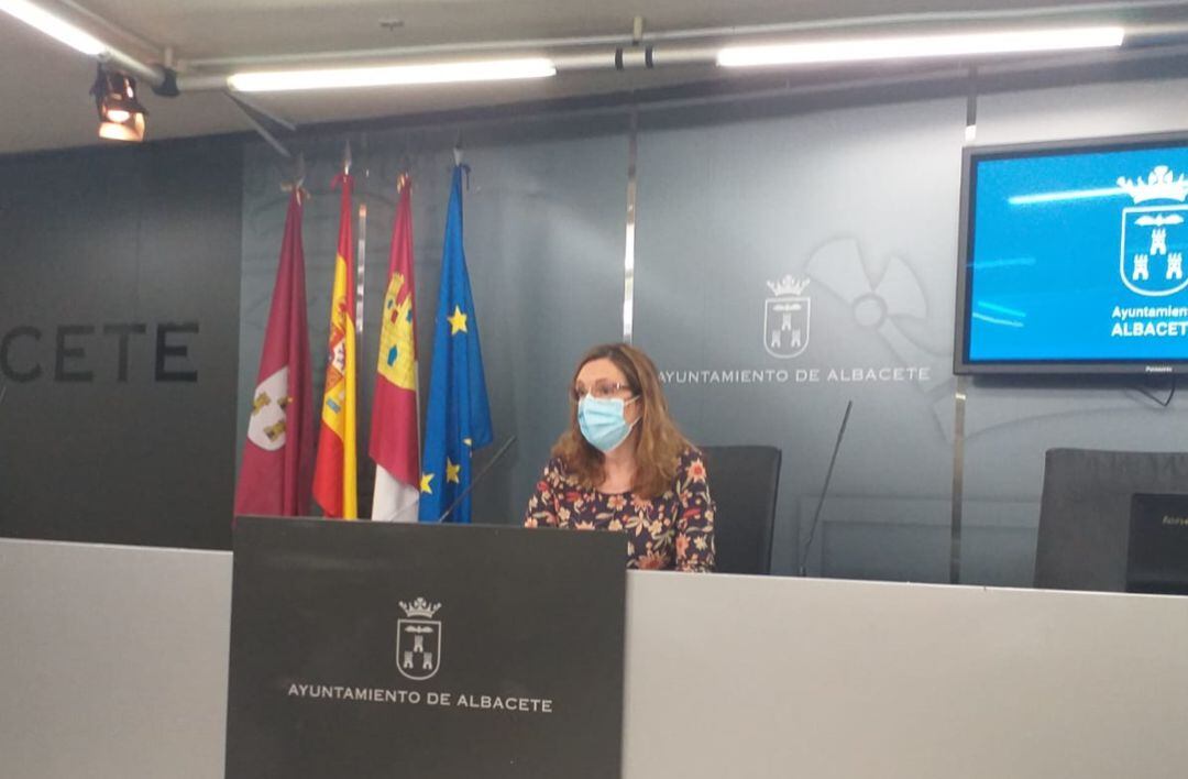 Rueda de prensa de la concejal de seguridad, María José López