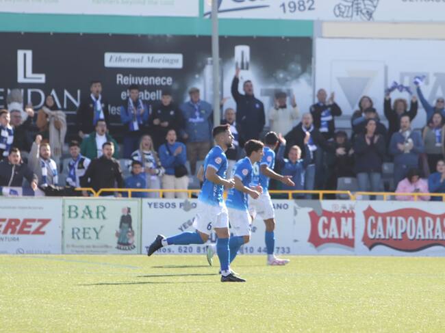 Imagen del partido ante el Puente Genil