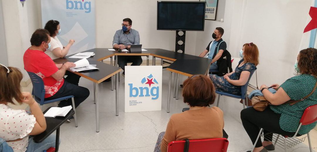 O concelleiro do BNG de Vigo, Xabier P. Igrexas, mantivo unha xuntanza co Comité de Empresa do servizo de limpeza de dependencias municipais