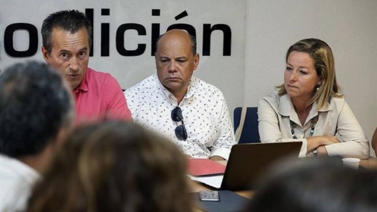 CC avala el 'sí' a Rajoy a condición de que se blinden los Cabildos y se revise el acuerdo en empleo y REF