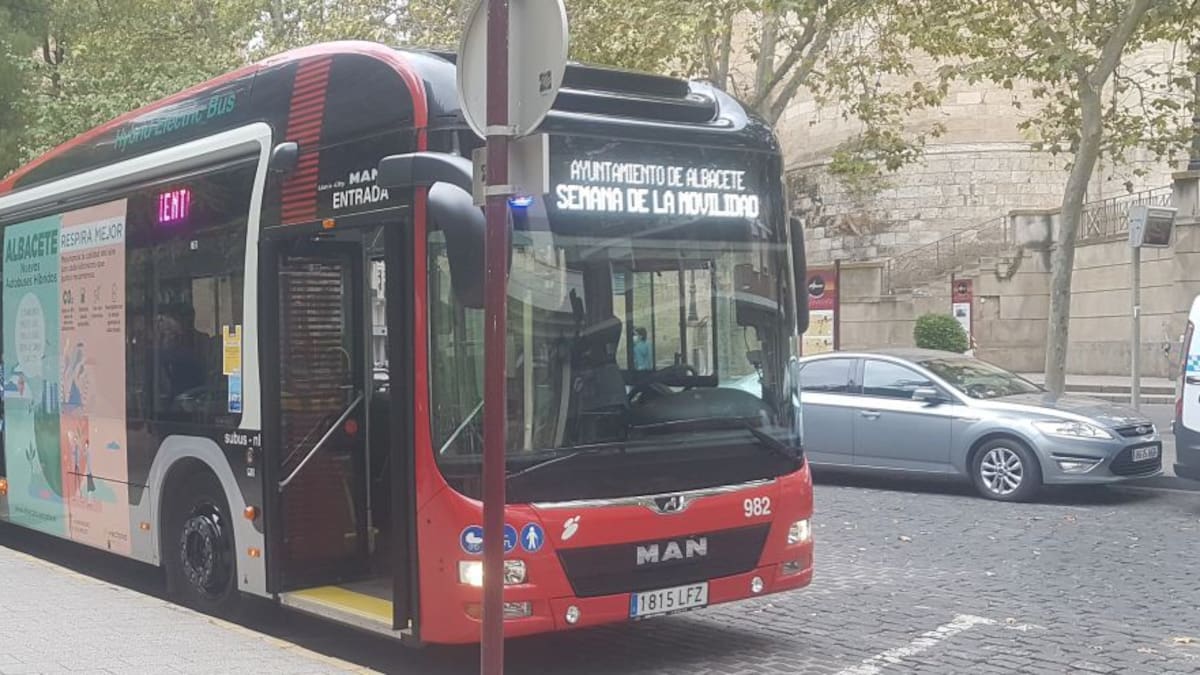 El servicio de autobús perderá este 2020 unos 2 millones de usuarios en Albacete