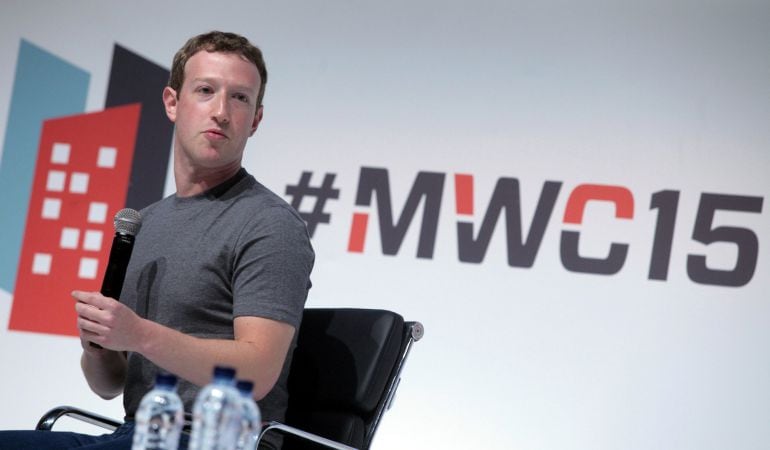 Mark Zuckerberg, CEO y fundador de Facebook, durante su ponencia en el Mobile World Congress de Barcelona en marzo de 2015